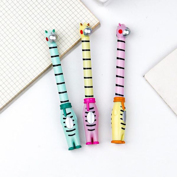 Penne 24 pezzi/lotto kawaii giraffe gel penne per scrivere carino da 0,5 mm a penna neutra neutra neutral office materiale coreano di cartoleria coreana