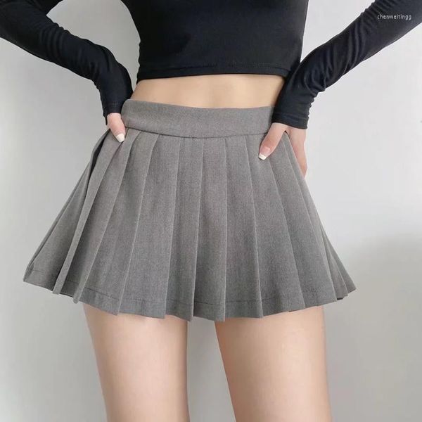 Saias estilo universitário menina de idade reduzida saia super plissada versão coreana cintura alta drapeada linha A mini com shorts V223