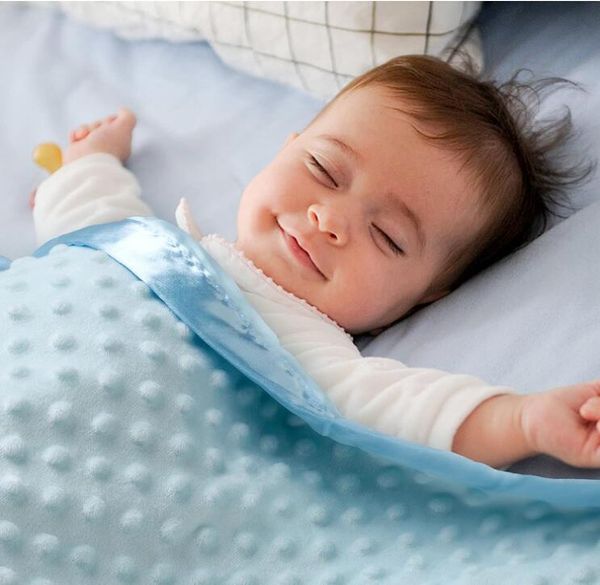 Decken Baby Soft Minky Dot Decke mit seidiger Satin-Rückseite Geschenke für Mädchen und Jungen 7 Farben hautfreundlich ca. 30 Zoll x 40 Zoll Otmsi