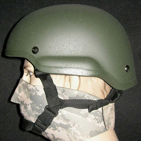 Capacetes táticos Capacete tático de plástico reforçado com fibra de vidro, jogo de fãs militares, proteção para esportes ao ar livre, capacete de motimHKD230628