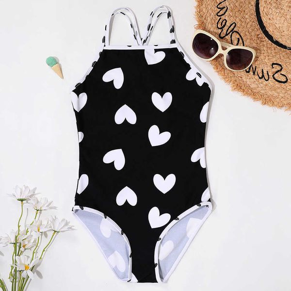 Costumi da bagno Costume da bagno intero per bambina con stampa a cuore Bambini 5-12 anni Costume da bagno per ragazza Swim Monokini Cross Back Costumi da bagno per bambini Costumi da bagno HKD230628