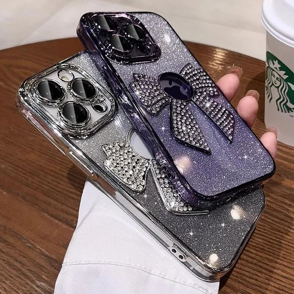 Luxuriöse Überzugs-Steigungs-Bowknot-Logo-Loch-Telefonhülle für iPhone 15 14 13 12 11 Pro Max Plus X XS XR Soft Bumper Glitzer-Abdeckung