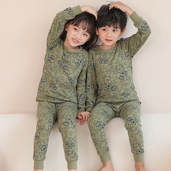 Completi di abbigliamento Pigiami per bambini Pigiami natalizi per ragazzi Ragazze Set di cotone Autunno Inverno Pigiami per bambini Vestiti per la casa Due pezzi 230627