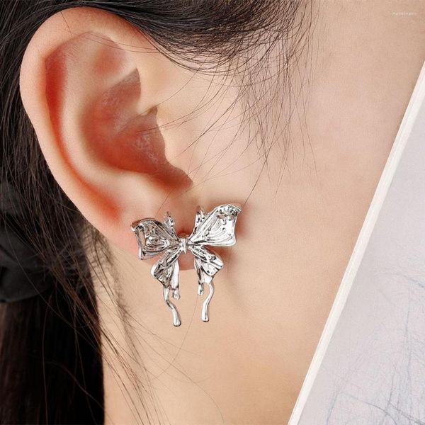 Ohrstecker Premium Light Luxury Cool Style Stereo Butterfly Female Minority Design Fashion