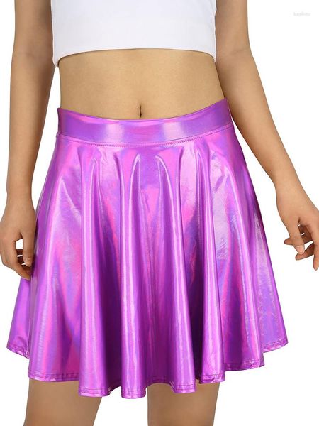 Gonne Minigonna estiva Y2k metallizzata lucida da donna 2023 Streetwear Chic ed elegante Moda donna Solid Holographic Rave PU