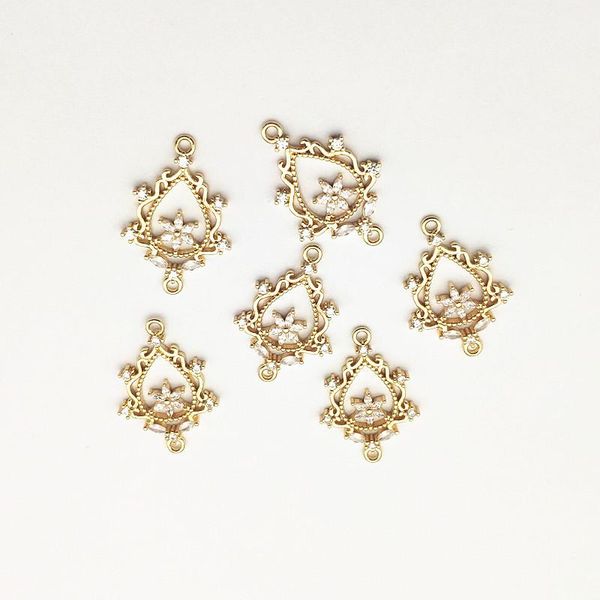 Kolyeler Yeni varış 30x20mm 40pcs Kübik zirkonya/kolye/küpeler için bakır konektörü diy yapım parçaları, mücevher bulguları bileşenleri