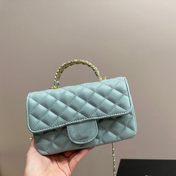 Luxe Xiaoxiangjia CFmini Diamond Handle Diamond Checker Pattern, Gold Hardware Chain Shoulder Strap Women's Shoulder Bag