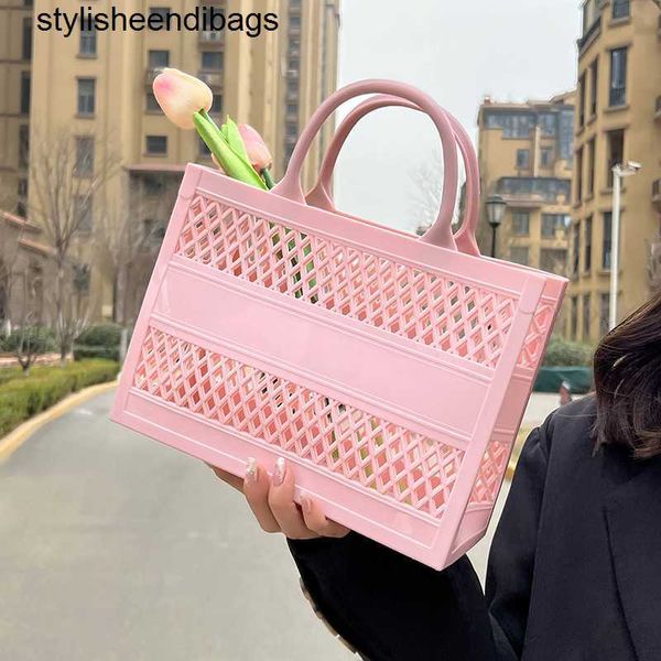 Totes 2022 Sommer Neue Frauenbag Pvc Mode Gelee Süßigkeiten Farbe Handtaschen Outdoor Freizeitpicknicketaschen Strand Urlaub Handtasche Frauen Stylishisheendibags