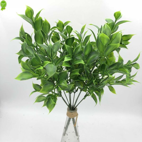 Neue 5 Zweige grüne Kunstpflanzen für Gartenbüsche Kunstgras Eukalyptus orange Blätter Kunstpflanze für die Heimladendekoration