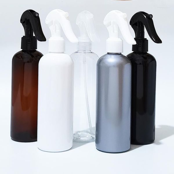 Bottiglie di stoccaggio 20pcs 300ml Bottiglia di plastica trasparente nera Contenitore in PET vuoto con pompa a spruzzo a grilletto utilizzata per l'acqua per la cura della pelle