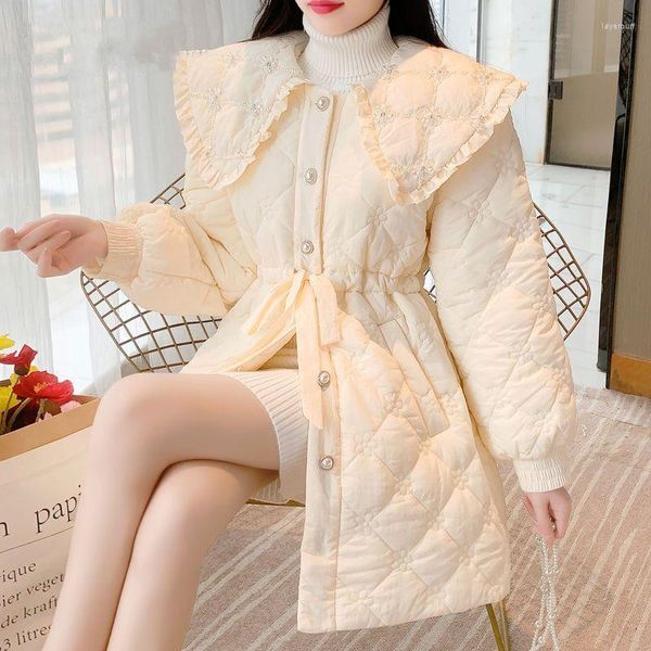 Trench da donna Coreano Ispessimento Vita Cuscino in cotone Cappotto Moda Dolce Pizzo Colletto per bambole Legato Donna Inverno 2023 Per le donne