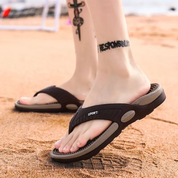 Chinelos masculinos chinelos de massagem confortáveis sapatos casuais masculinos sapatos masculinos verão respirável praia sapatos aquáticos sandálias tamanho 40-45