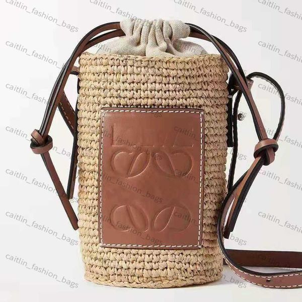 Bolsa de grife bolsa com cordão para fechamento 2023 nova bolsa feminina de crochê oblíqua com ombro cruzado simples e bonita bolsa cilíndrica com cordão bolsa para celular