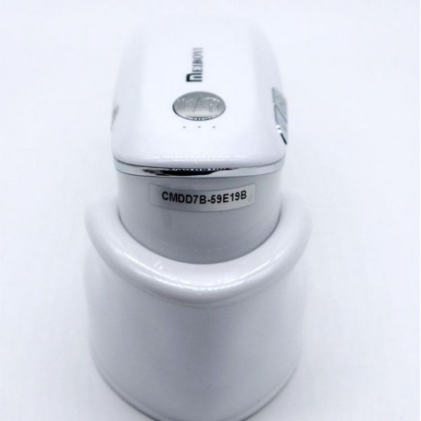 Outros equipamentos de beleza Super Scope Camera Cuidados com a pele Máquina de teste de couro cabeludo Analisador de folículo capilar Scanner para salão de beleza