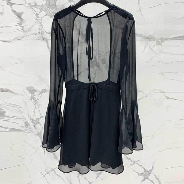 Abiti casual 23Fashion Sexy Black Georgette Dress Runway Simple Round Neck Lace Up Design Slimming Women Trumpet Sleeve Clothes