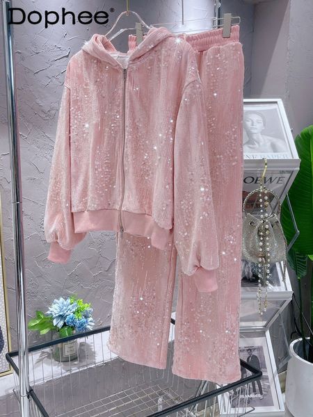 Tute da donna Moda Abito casual rosa per donna Autunno Inverno Oro Velluto Paillettes Perla Ricamo Felpa Pantaloni sportivi Due pezzi 230630