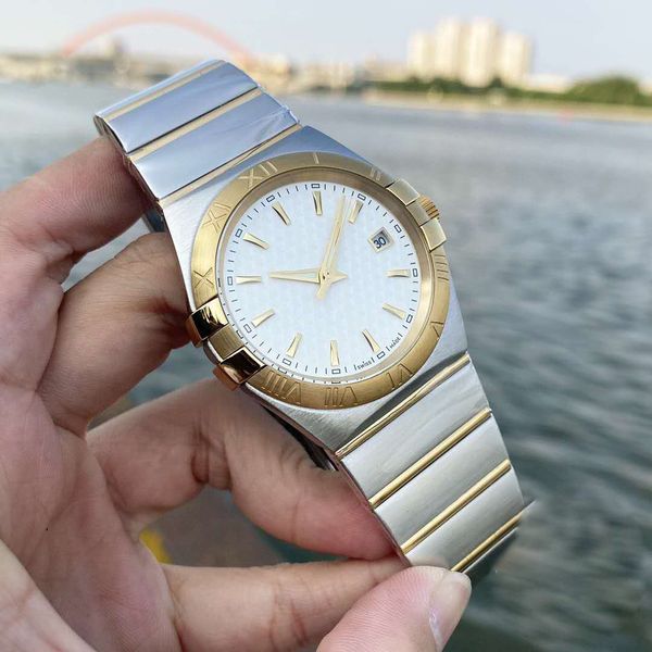 Популярная пара смотрит три штифта Mechanical Watch Top Luxury Brand Steel Band Men's AAA Watch Glow Waterpronation