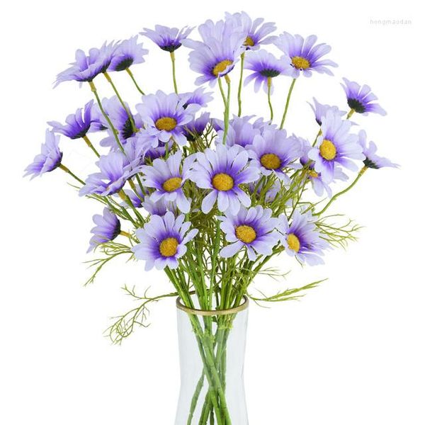 Dekoratif Çiçekler 5 Şube Beyaz Papatya Yapay Ipek Papatyalar Buket Düğün Gelin Için Ev Masa Dekorasyon Sahte Bitkiler Parti DIY Dekor