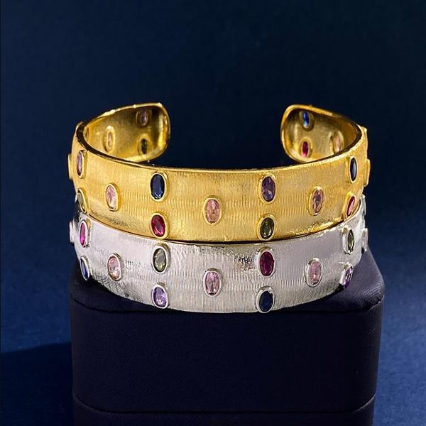 Novo design feminino estilo corte vintage pulseira de punho de rosto escovado oval diamantes coloridos luxo em forma de C pulseira banhada a ouro anel designer de jóias NX114