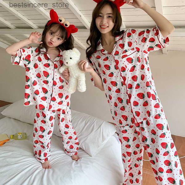 Pyjamas Mutter und Tochter Gleiche Kleidungssets Eltern-Kind-Coming-Home-Outfit Mutter und Baby Mädchen Nachtwäsche Damen Nachtkleidung L230522