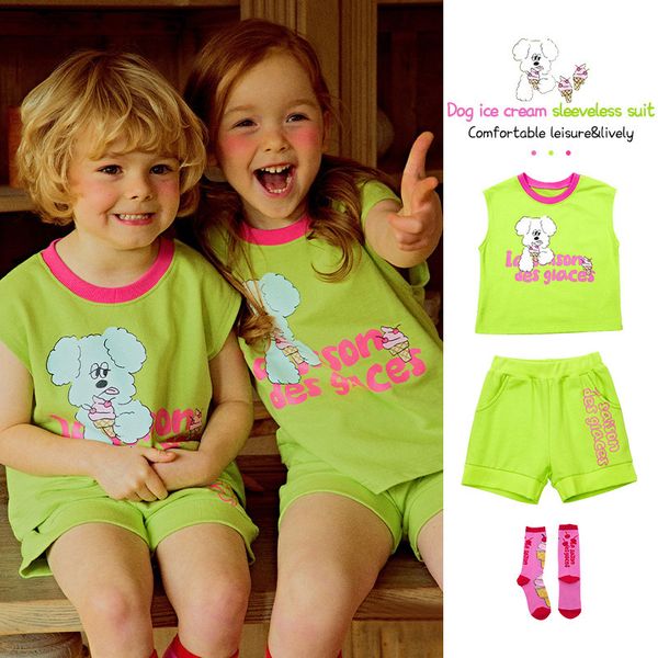 Completi di abbigliamento Coreano Neonate Ragazzi T-shirt Pantaloncini 2023 Estate Bambini T-shirt verde Abbigliamento Abbigliamento 230630