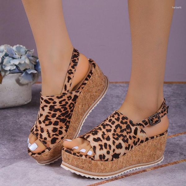 Сандалии, летние женские модные туфли на танкетке в римском стиле, пикантные женские туфли с леопардовым принтом, с открытым носком, на высоком каблуке «рыбий рот»