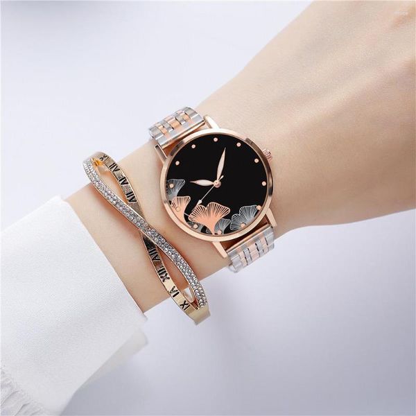 Orologi da polso Orologi di marca da donna di lusso Orologi da donna al quarzo con design a petalo di moda Semplicità Orologio da donna con cinturino in acciaio inossidabile dorato indiretto