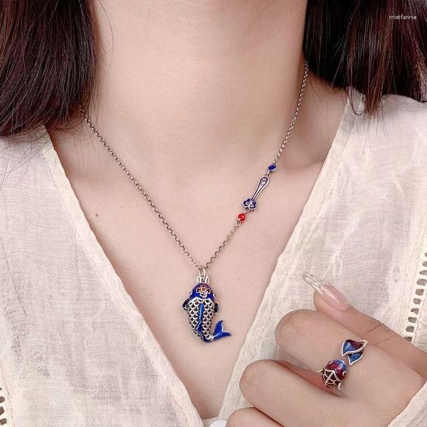 Ожерелья с подвесками RetroSen, серебряный цвет, Niannianyouyu, ожерелье с синей рыбой, мужское и женское ожерелье с ключицей, полая цепочка для свитера, ювелирные изделия