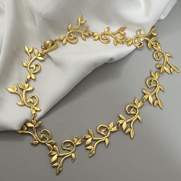 Ketten Vintage Exquisite Blume Blätter Kette Choker Halskette Für Frauen Weibliche Temperament Koreanische Gold Farbe Geschenk Schmuck 2023