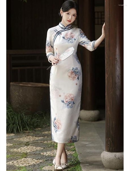 Abbigliamento etnico FZSLCYIYI Abito classico cheongsam in raso stampato a fiori con stampa floreale Qipao da donna a sette punti