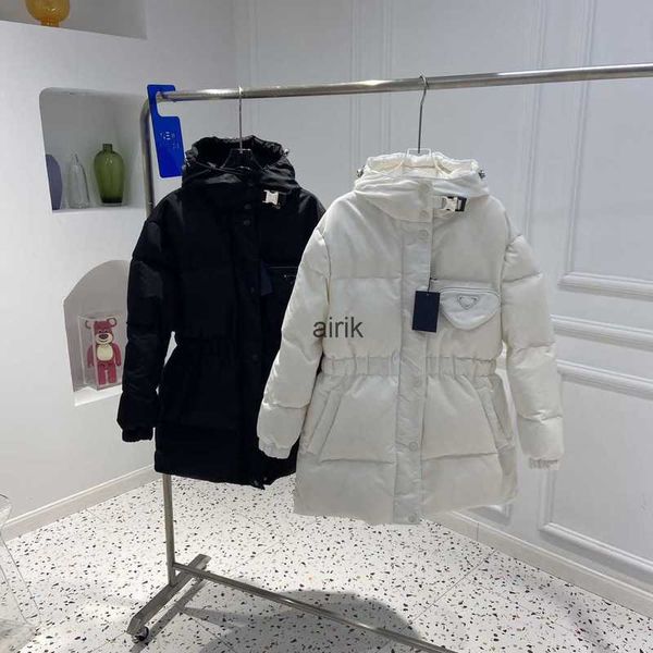 Donne Down Parkas SS Men Donne designer Long Jackets Triangolo Triangolo Etichetta Lettera Elastic Cintura Orna Canda vestiti da uomo Campo da uomo per 4F2E