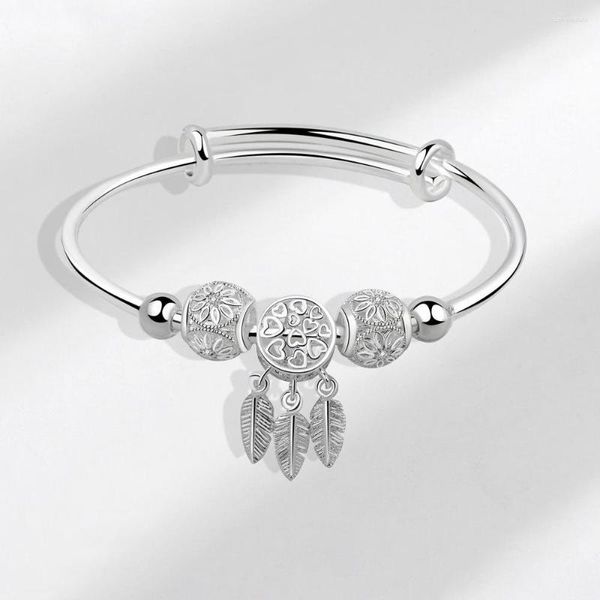 Bracciale NBNB Arriva Bracciale di design scavato per le donne Regalo di gioielli a mano per feste per ragazze in colore argento regolabile femminile romantico