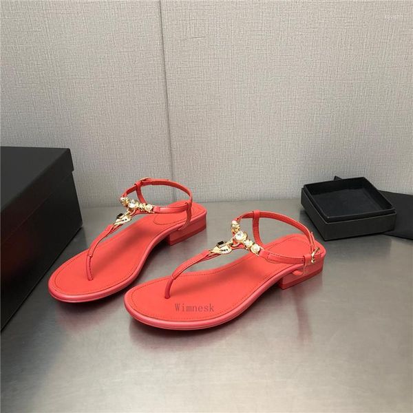 Sandálias verão redondo toe pitada de couro genuíno moda mulher cristal saltos baixos flip flops fivela cinta sapatos 2023