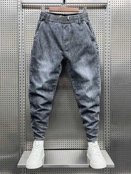 Calças de brim masculinas casuais gradiente cinza jeans moda masculina 2023 solto hip hop harem calças ao ar livre corredores designer streetwearl231003