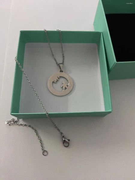 Collane con ciondolo Collana personalizzata Bambino Bambino Madre Mamma Nome prodotto personalizzato Catena Famiglia Ragazzo Ragazza Regalo per donna Uomo Acciaio inossidabile