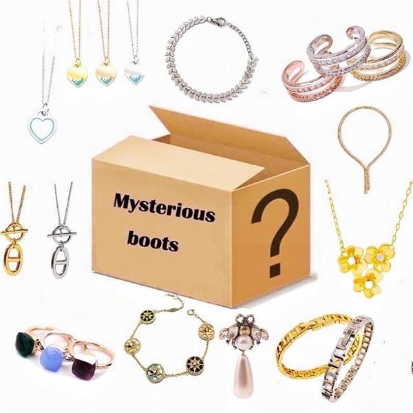 Regali di lusso per gioielli donna uomo Scatola cieca di Natale Lucky Mystery Box una collana casuale, bracciale, orecchini, anelli e altro ancora230y