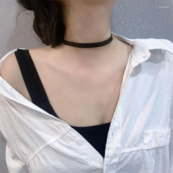 Catene Collare girocollo coreano Tracolla sexy nera Catena per clavicola Moda femminile Accessori per le maree di strada Hip Hop