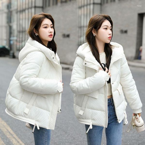 Trench da donna giacca imbottita in cotone ispessito per le donne 2023 inverno moda coreana stile corto piccolo allentato casual tendenza calda