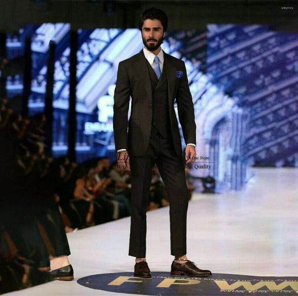 Abiti da uomo Smoking da sposa italiani su misura per uomo Slim Fit Sposo 3 pezzi Blazer da uomo d'affari Terno Masculinos Completo