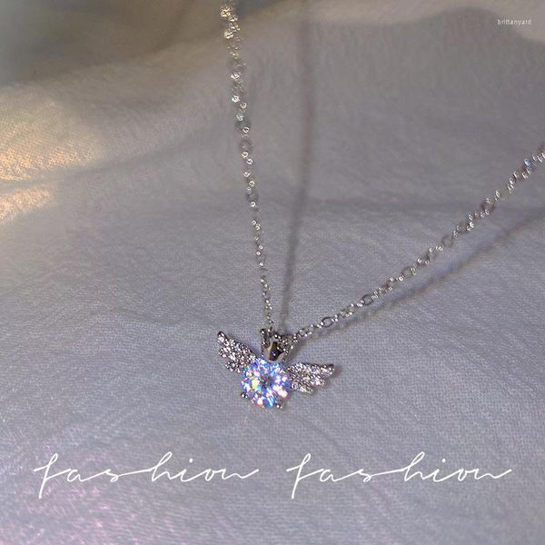 Catene di lusso in cristallo trasparente con ciondolo a forma di ala d'angelo collane con ciondolo per donne estetiche Y2K regali di gioielli per feste DZ369