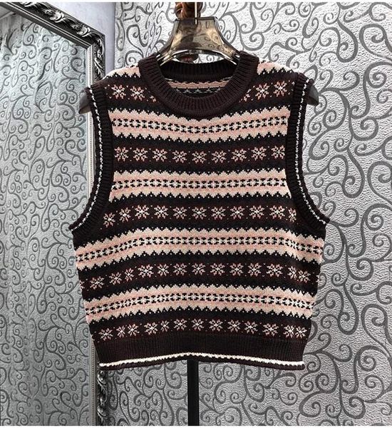 Blusas femininas de alta qualidade 2023 outono inverno colete superior senhoras padrões vintage tricô sem mangas pullovers casuais senhora jumper