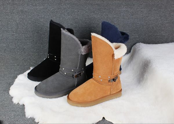 2023 Nieuwe hoge voorkant en lage achterkant koeienhuid snowboots mode Australie ugge laarzen designer laarzen Klinknagel schoen klassieke Bont katoenen laarzen Halfhoge laarzen