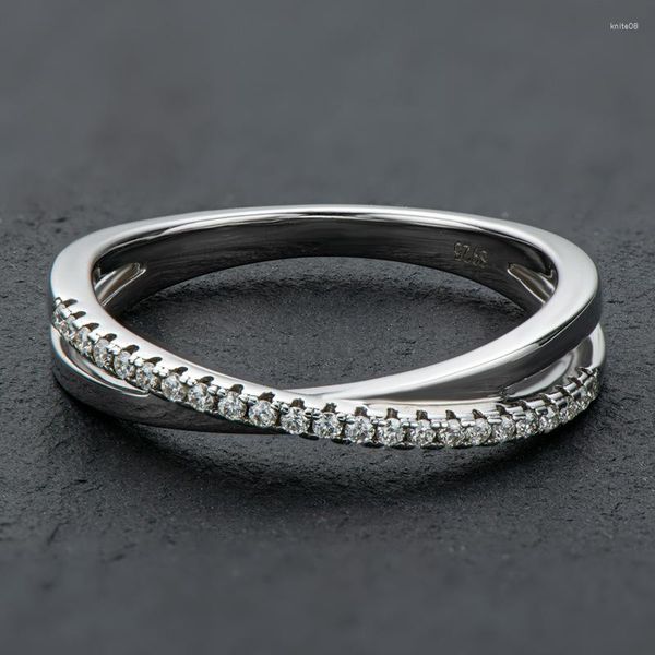 Anéis de cluster moda meia eternidade estilo cruz faísca moissanite banhado a ouro banda de prata para mulheres jóias de casamento