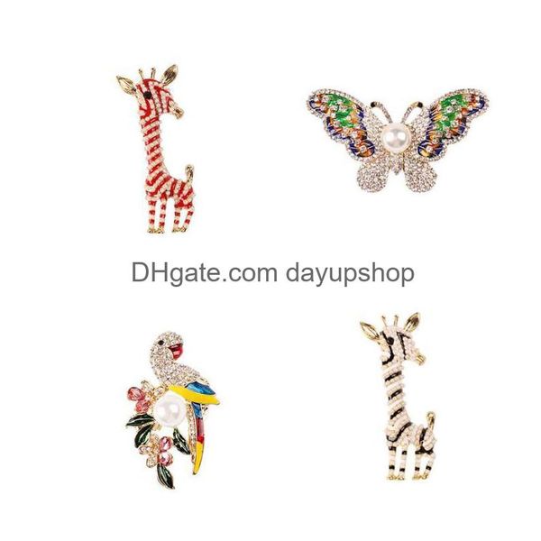Pins Brooches 2022 Fashion Jewelry Korean Enamel Pin Metal Pearl Crystal Rhinestone Parrot Butterfly Giraffe Brooch Christmas Women Dr Dhbcc