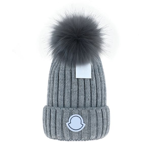 Designer de moda 2023 outono e inverno novo chapéu de lã de malha de luxo chapéu de malha site oficial versão 1:1 gorro artesanal 7 cores preto