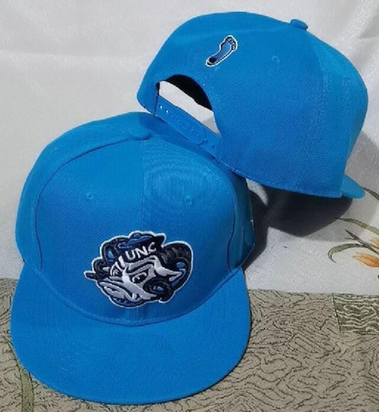 2023 Tutte le squadre Fan's USA College Baseball Regolabile North Carolina Tar Heels Cappello sul campo Mix Ordine Taglia Chiuso Flat Bill Base Ball Snapback Caps Bone Chapeau A0