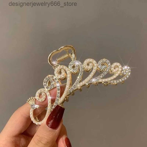 Accessori per capelli copricapo 2023 Nuovo elegante oro cava geometrica artiglio dei capelli in metallo fermagli per capelli vintage per le donne Barrette tornante per capelli accessori per capelli granchio Q231005