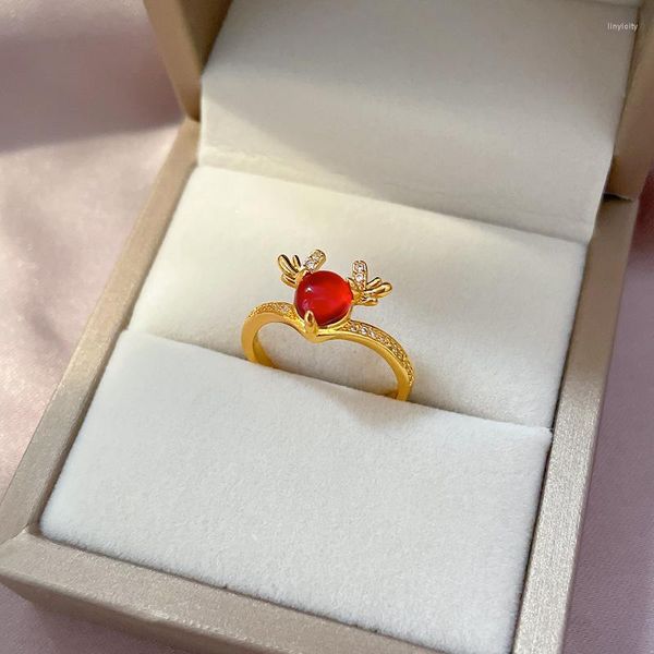 Cluster Ringe Koreanische Weihnachten Hirsch Für Frauen Mädchen Gold Farbe Niedlichen Tier Elch Rot Kristall Ohrring Jahr Schmuck Geschenke
