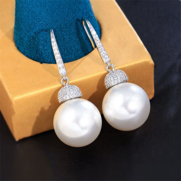 Elegante charme imitação de pérola brinco designer para mulher branco aaa zircônia cúbica cobre prata orelha gancho brincos de diamante moda feminina jóias presente do dia dos namorados