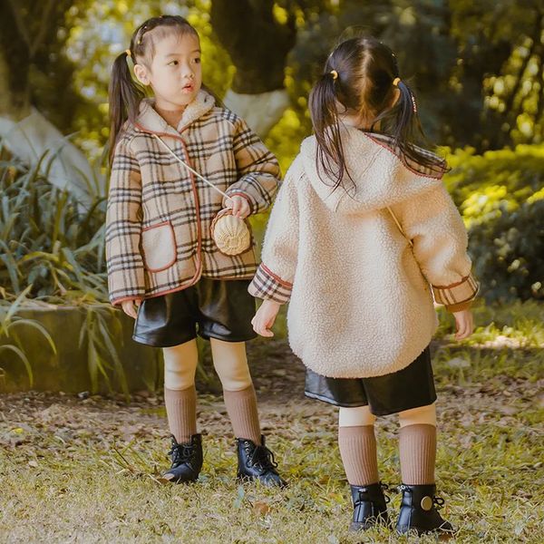 Cappotto per bambini Ragazzi Ragazze Autunno Inverno Caldo pile Lungo con cappuccio Trench di lana Cappotto per doppia usura Plaid Marrone kaki Giacche 231008